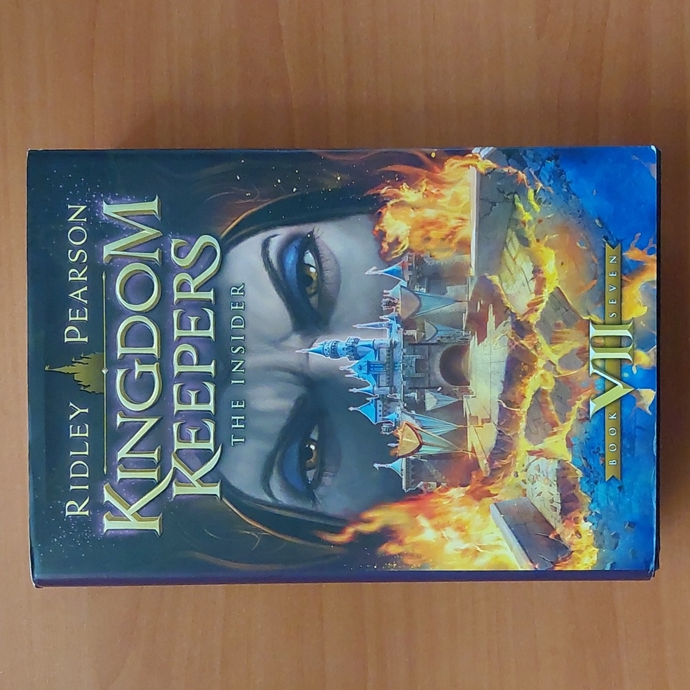 Kingdom Keepers VII : The Insider. Pre owned. Great condition hard cover.
